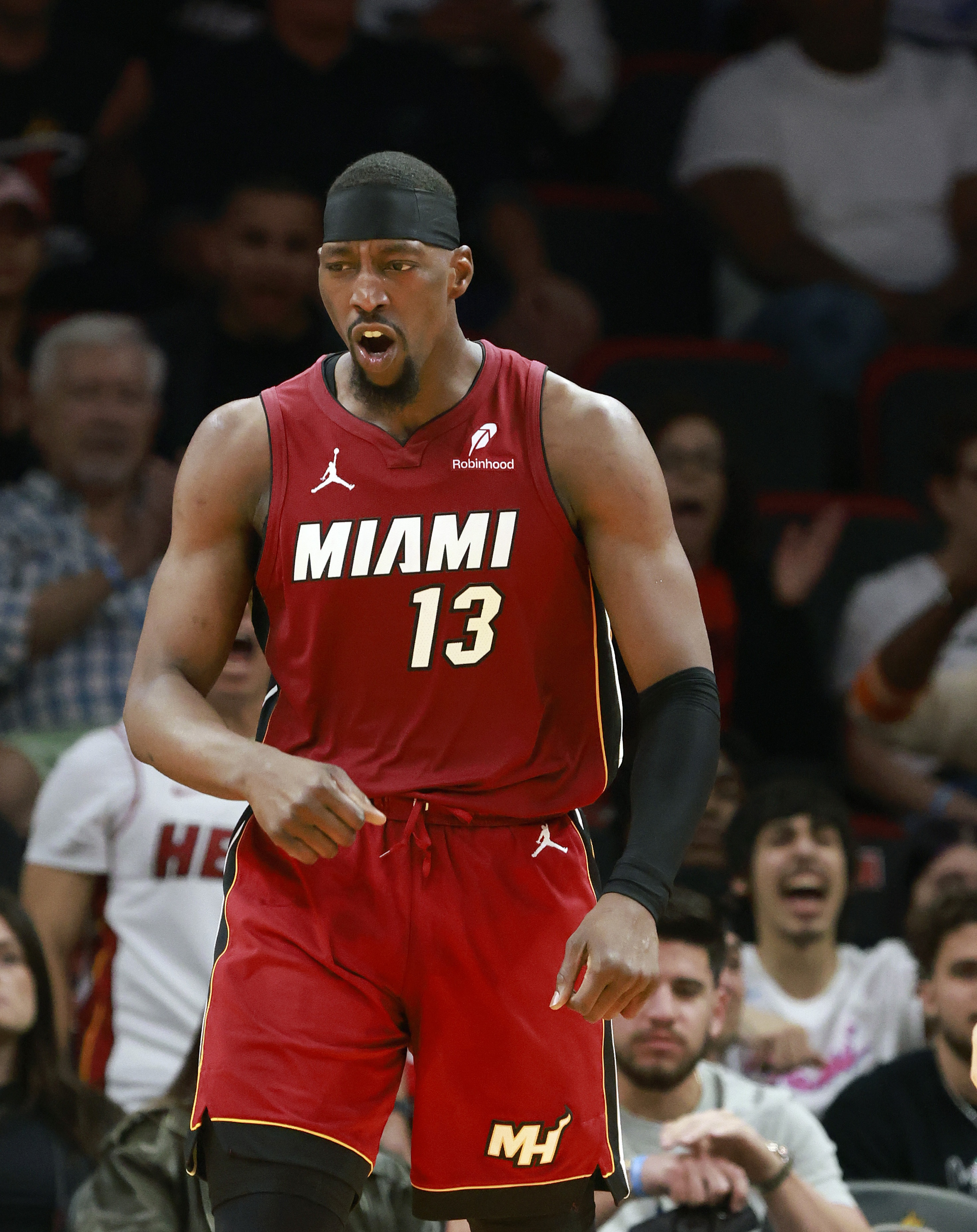 九游体育官网-麦坎茨：卢卡&amp;大帝&amp;米球70分都是堂堂正正拿的 科比也没故意要球